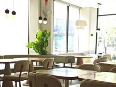 -必胜客(WOW阿罗海店)