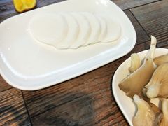 -牛缘村·贵州黄牛肉火锅(西善桥店)