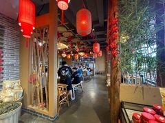 -小洞天柴火土菜馆