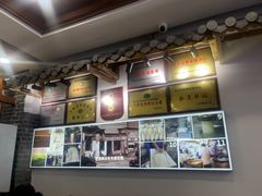 -桥香园云南过桥米线(金马碧鸡店)