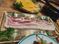 -青瓦餐厅·生鱼片·韩园烤肉(西塔店)