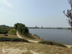 -渭河城市绿地运动公园