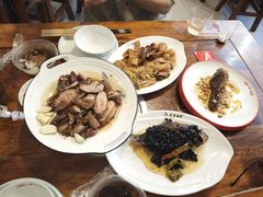 -老鼎万春卤菜(五代传承创始老店)