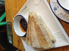 -小小河边鱼(天润城店)