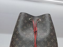-海星奢选二手奢侈品手表包包鉴定回收寄卖(墨玉南路店)