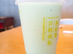 霸气牛油果生椰斑斓-奈雪的茶(大梅沙8号仓店)