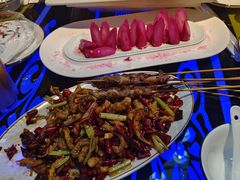 -路边边地标烧烤·川菜·小龙虾·音乐酒馆(良乡长虹店)