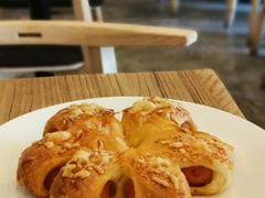 -Common Table · Brunch & Coffee