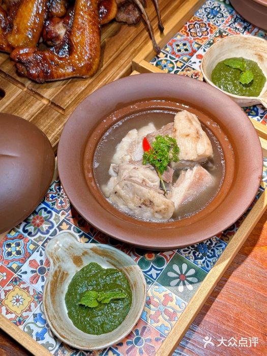 格鲁·秀色Georgia’s Feast图片