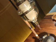 和牛刺身鱼子酱-桐寿司Sushi Tong