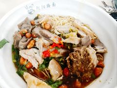 猪杂腌面-阿阳牛腩腌面店