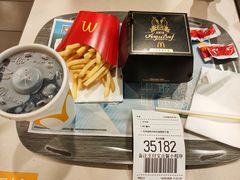北美烧烤风味安格斯厚牛堡套餐-麦当劳(轻轨曹杨路店)