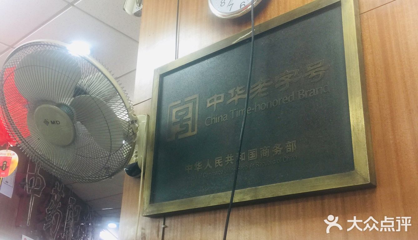 抽不中，不能自行购买。我个人觉得，有序的预约口罩