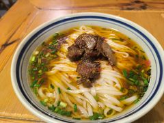 -矮子粉店1985·长沙米粉(湘春路店)