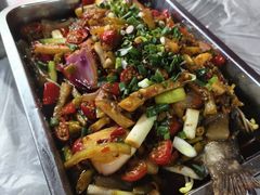 -金渝海鲜烧烤万州烤鱼店