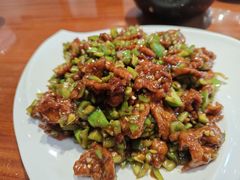 怪味牛柳-恩宏德餐馆(平山道店)