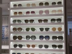 -目艮眼镜SHOWROOM(品牌集合店)