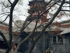 -绳金塔
