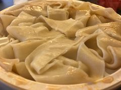 -秦香陕西食府(华贸天地店)