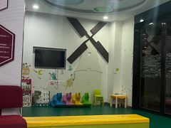 -雅悦齿科(顾村公园店)