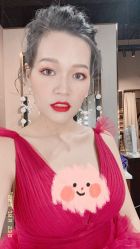 -现代经典婚纱摄影