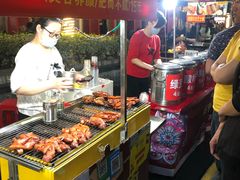 -吉庆街美食广场