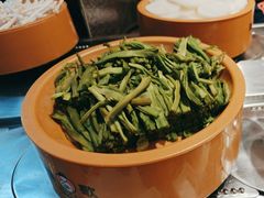 -龍歌自助小火锅(市北台东利群店)