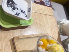 -满记甜品(优客百盛店)