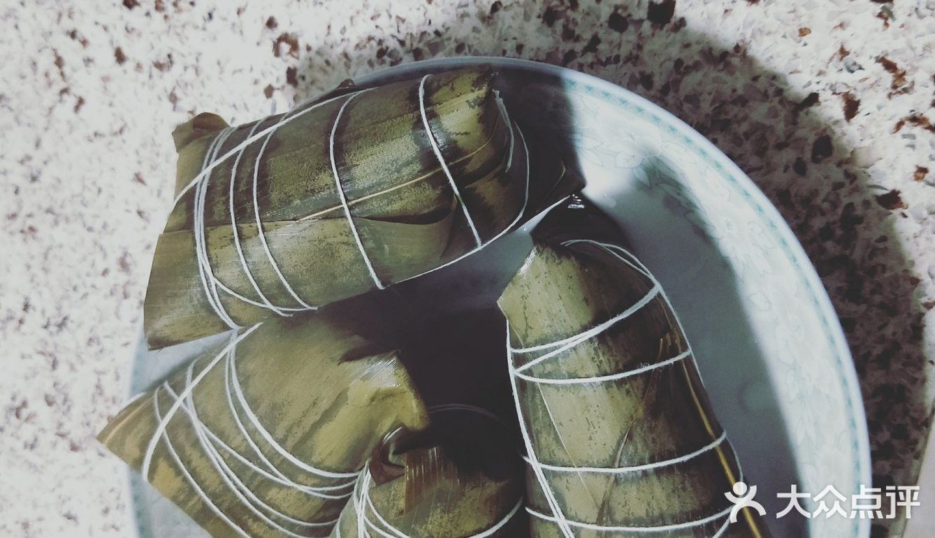 软糯香甜的美味豆沙馅粽子