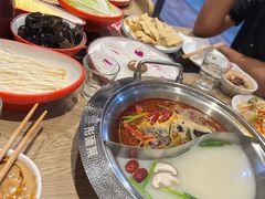 -彤德莱火锅(果园路店)