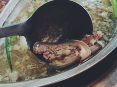 -老石黑山羊毛驴肉火锅(金凯广场店)