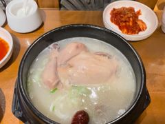 -长寿参鸡汤(朝韩风情街店)