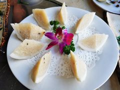 -墨脱石锅椰子鸡•香草鸭•东山羊(大东海店)