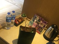-铂逸梦秦酒店(横店梦幻谷店)
