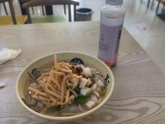 -涵香杀猪佬煮粉桂林米粉(第51分店)