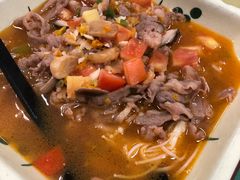 酸汤浸肥牛-成惠食府(赤岗店)