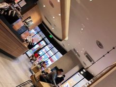 大堂-星巴克臻选(天津鲁能中心一店)