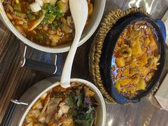 -丽丽三鲜螺蛳粉(田林路店)