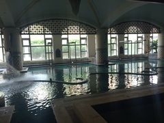 -月亮河温泉度假酒店