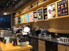 -星巴克臻选(成都环球乐天店)
