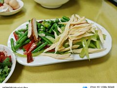 -伊黎园牛羊肉泡馍馆(向阳路商贸街店)