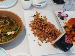 -香香海南菜餐厅