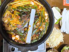 -黔有有贵州酸汤夺夺粉火锅(五味十字店)