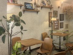-绿房子方寸咖啡(星海名城店)
