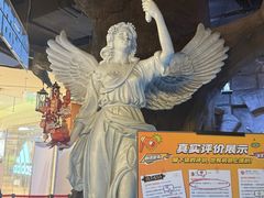-暴风岛沉浸式体验馆(百联世纪店)