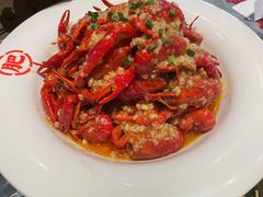 -肥肥虾庄·金牌油焖大虾(杨园滨江时代walk店)