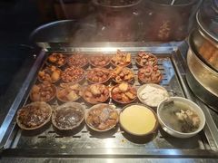 -董哥山城碗碗香(美专校街店)