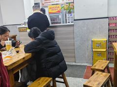 -何记酿皮店(西流湾店)