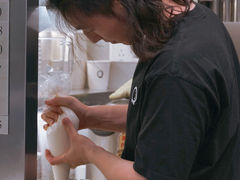 -缶乐FOLLOW咖啡