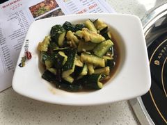 -张大师鸭爪爪特色干锅(南湖店)